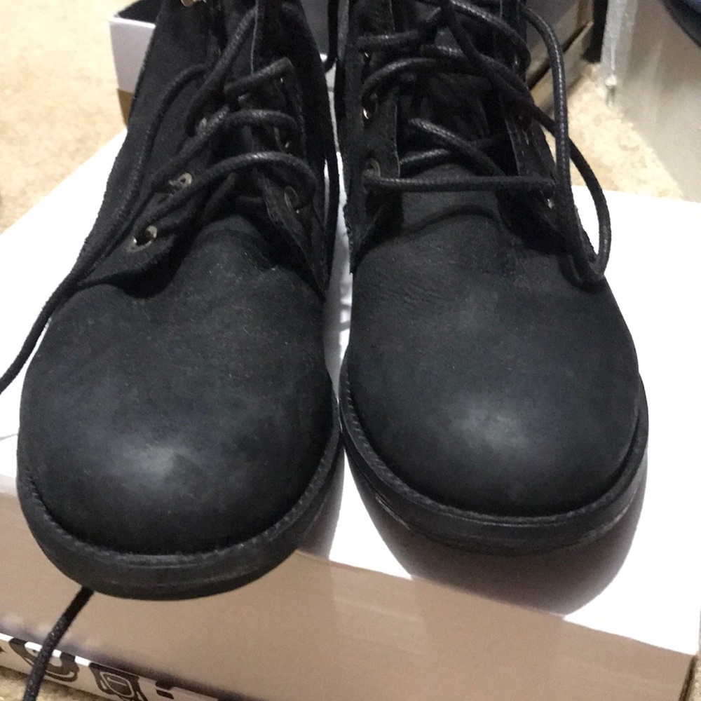 ALDO - Picture 3 of 3